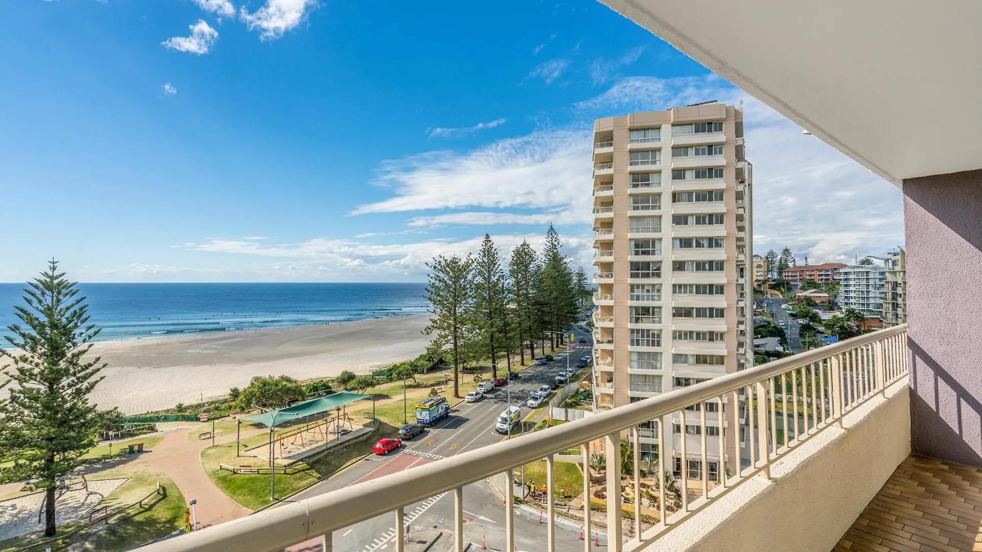 Eden Tower Apartments Gold Coast